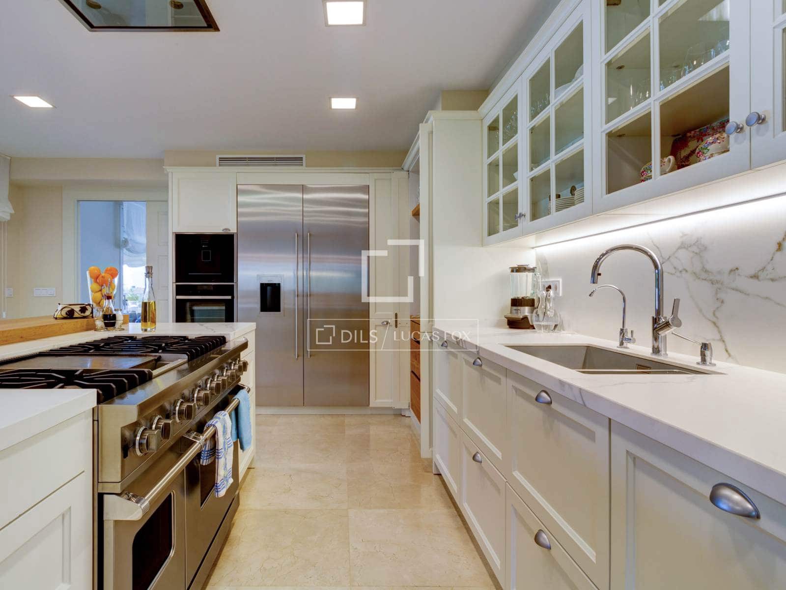 Chalet de 5 habitaciones en Roda de Barà en venta con piscina garaje - 2.600.000 € (Ref: 6380198)