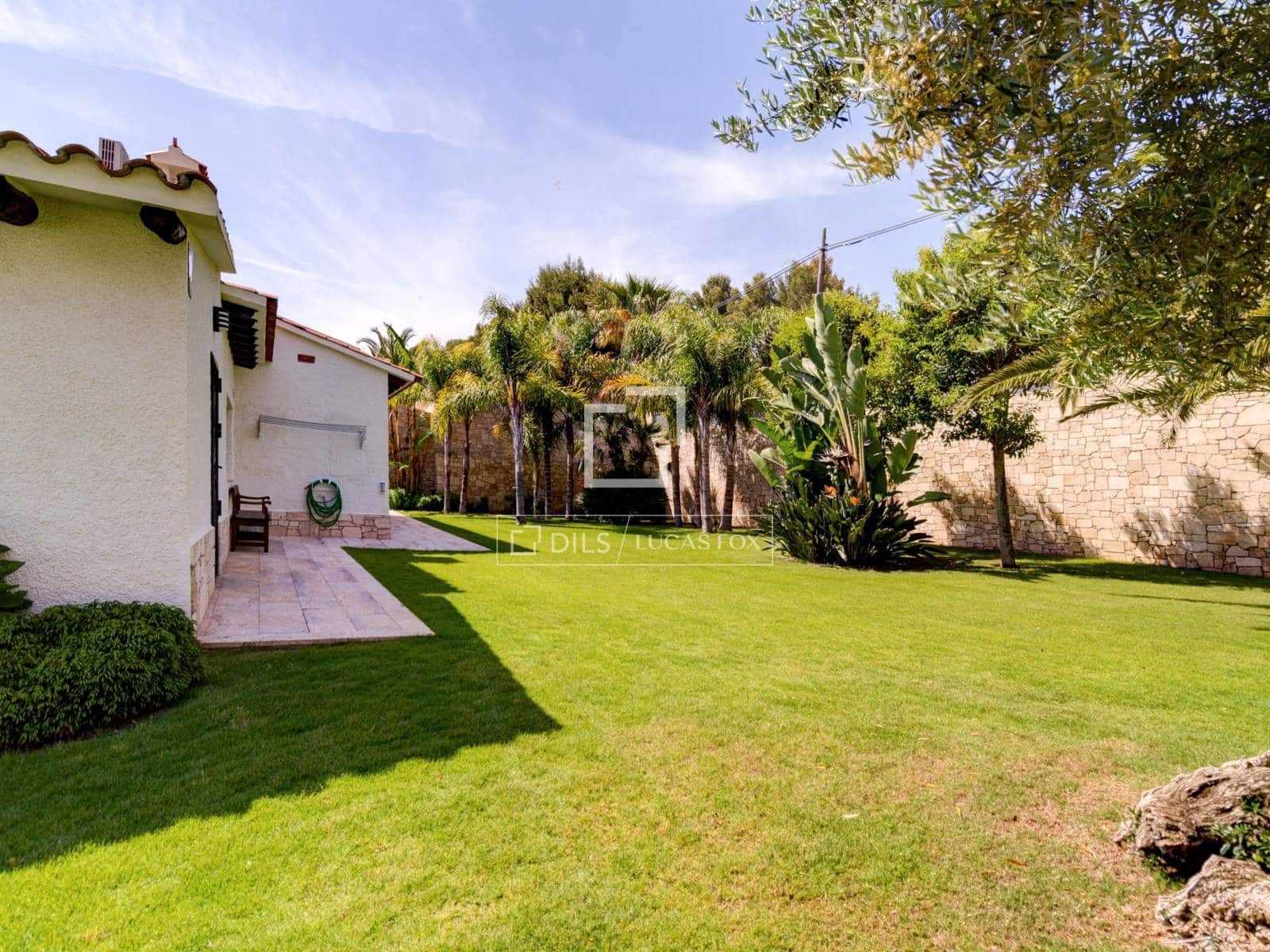 Chalet de 5 habitaciones en Roda de Barà en venta con piscina garaje - 2.600.000 € (Ref: 6380198)