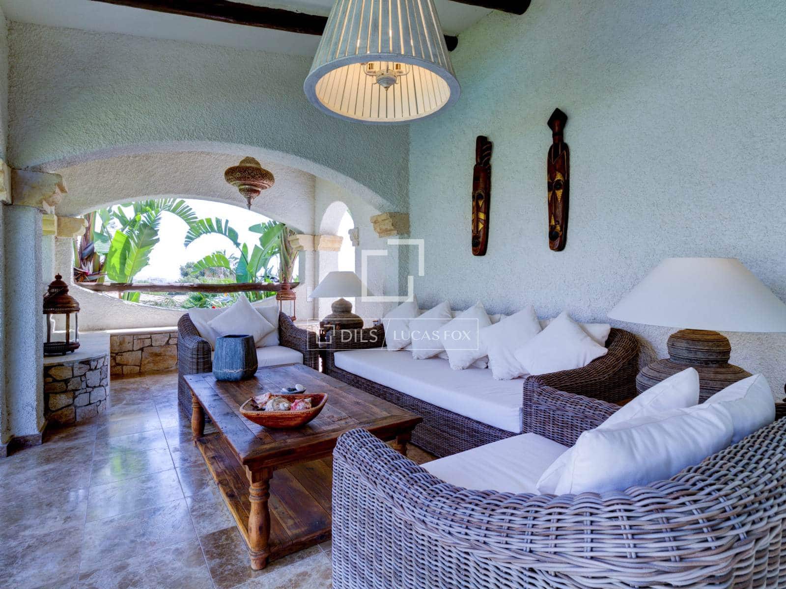 5 bedroom Villa for sale in Roda de Bara with pool garage - € 2,600,000 (Ref: 6380198)