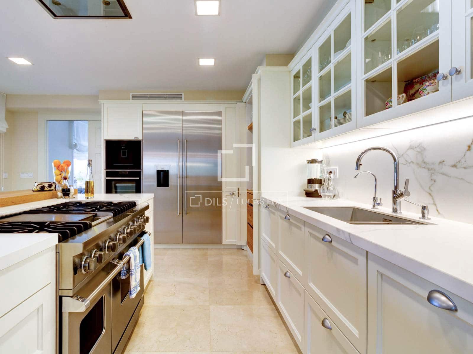 5 bedroom Villa for sale in Roda de Bara with pool garage - € 2,600,000 (Ref: 6380198)