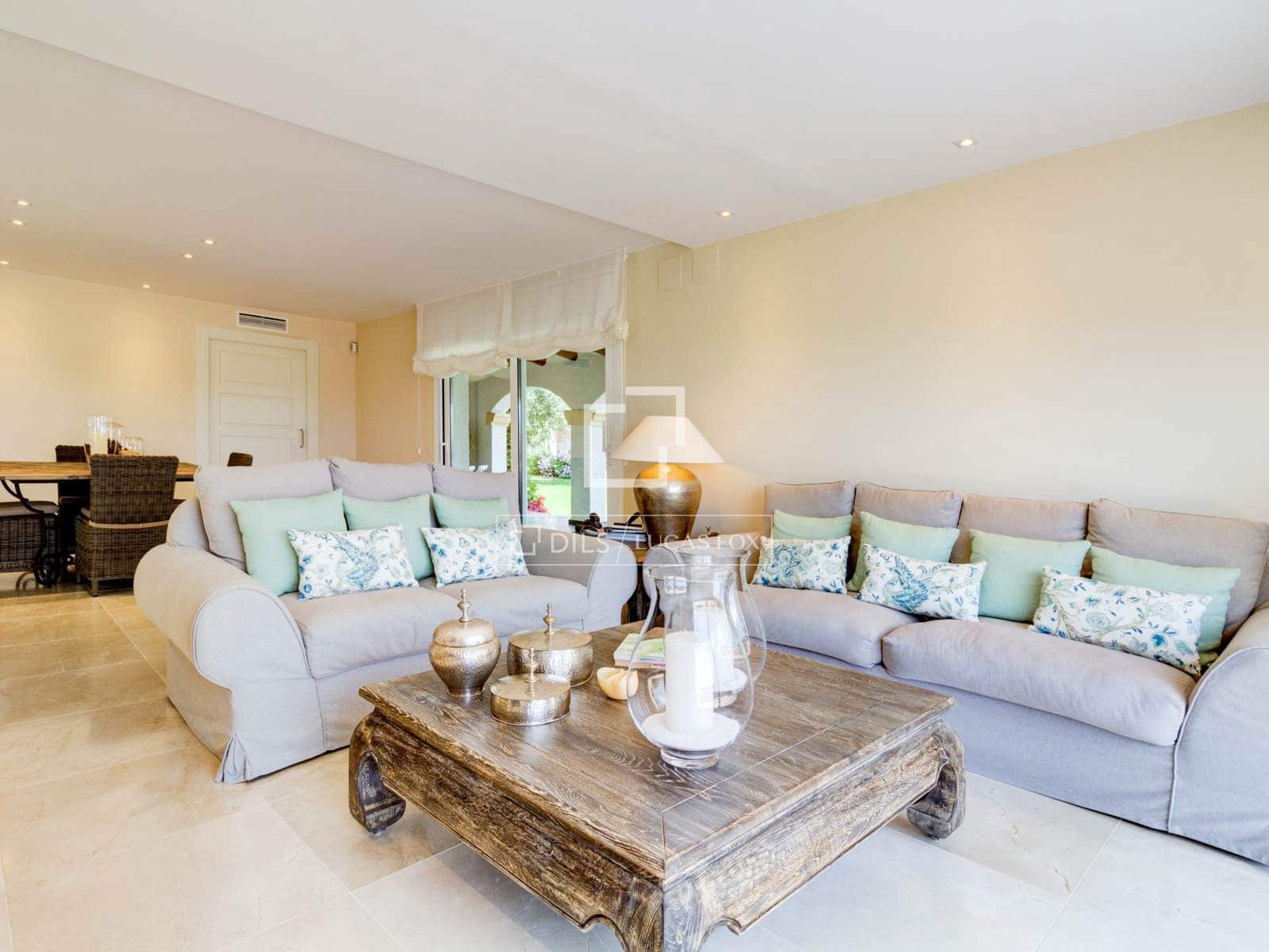 5 bedroom Villa for sale in Roda de Bara with pool garage - € 2,600,000 (Ref: 6380198)