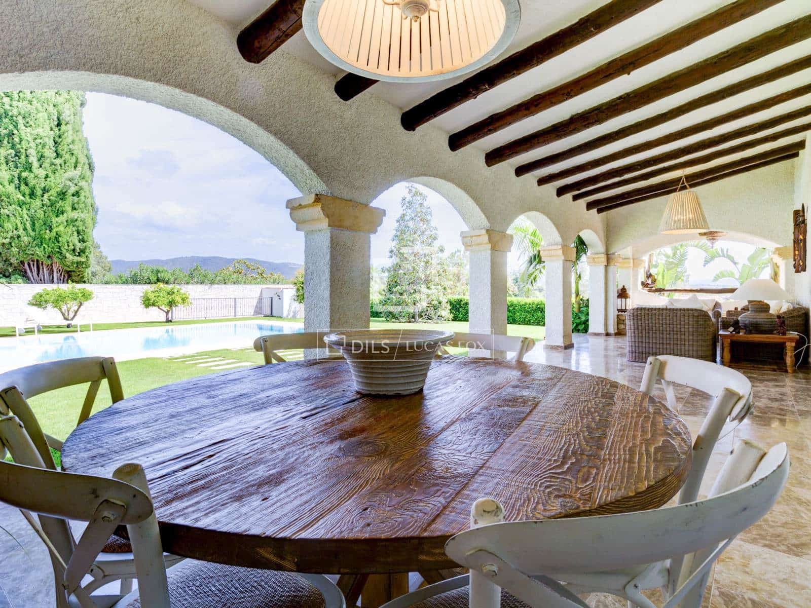 5 bedroom Villa for sale in Roda de Bara with pool garage - € 2,600,000 (Ref: 6380198)