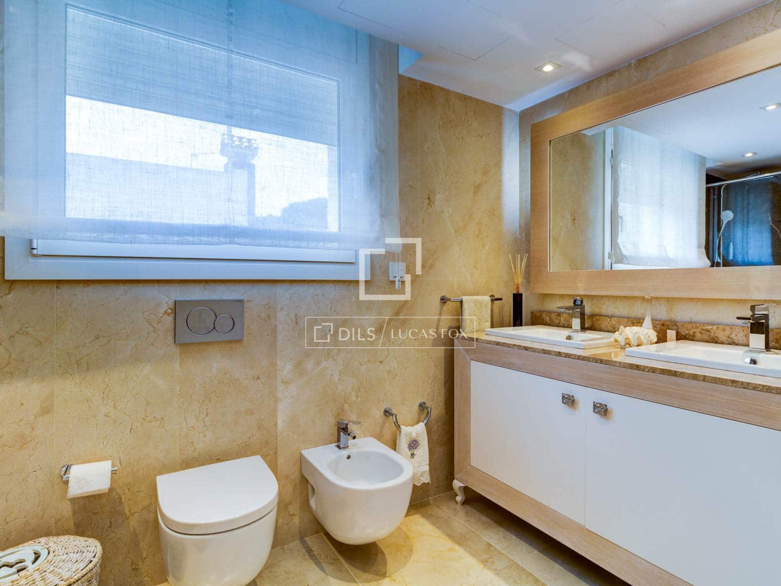 5 bedroom Villa for sale in Roda de Bara with pool garage - € 2,600,000 (Ref: 6380198)