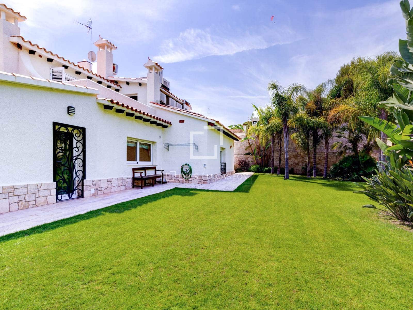 5 bedroom Villa for sale in Roda de Bara with pool garage - € 2,600,000 (Ref: 6380198)