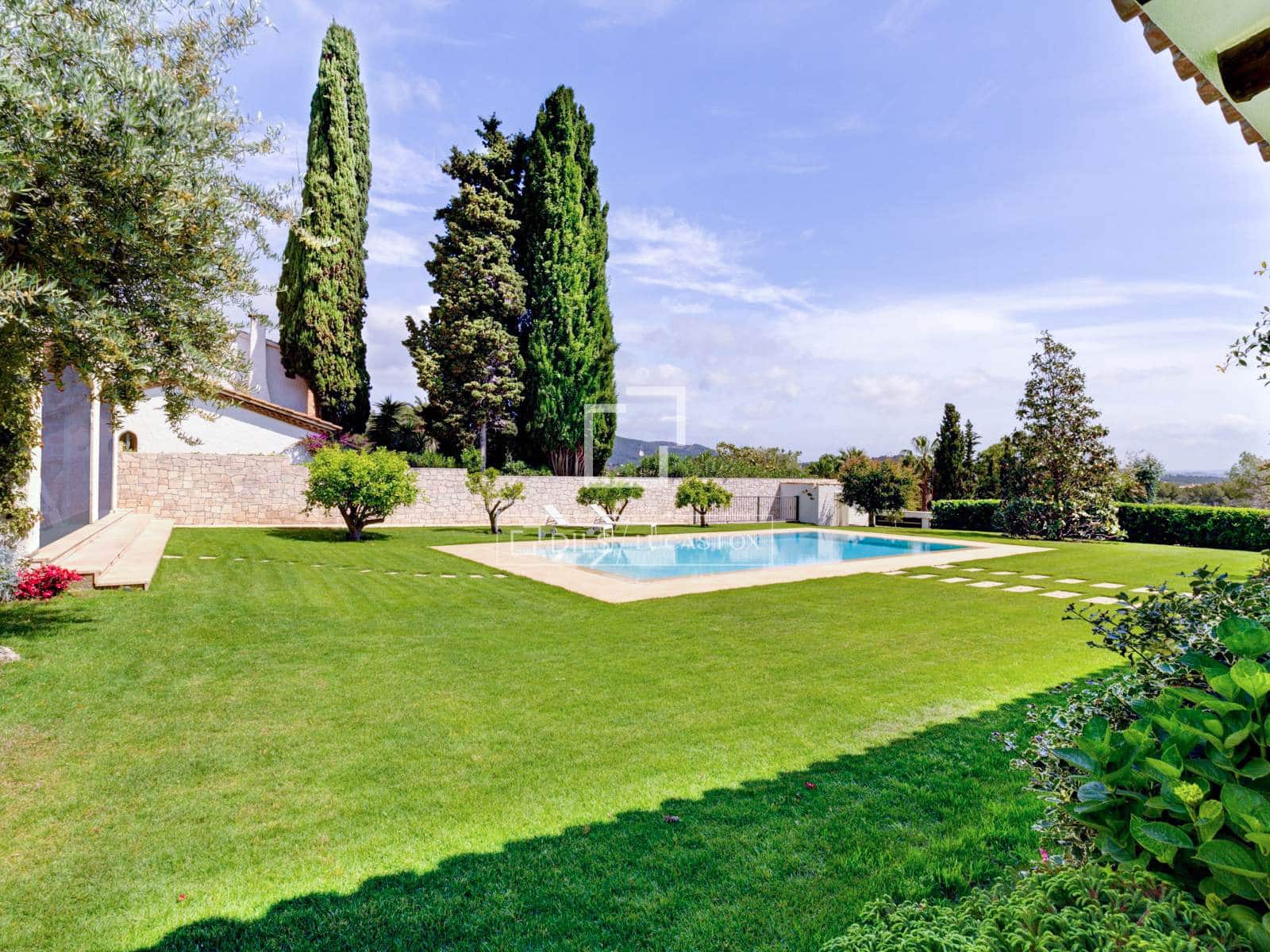 5 bedroom Villa for sale in Roda de Bara with pool garage - € 2,600,000 (Ref: 6380198)