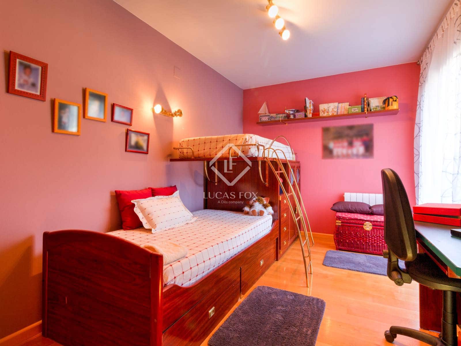 6 soveværelse Villa til salg i Tarragona by med swimmingpool garage - € 1.080.000 (Ref: 6380205)