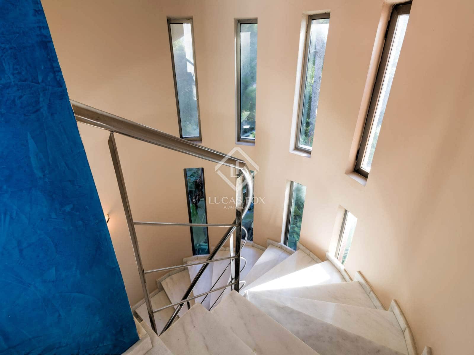 6 soveværelse Villa til salg i Tarragona by med swimmingpool garage - € 1.080.000 (Ref: 6380205)