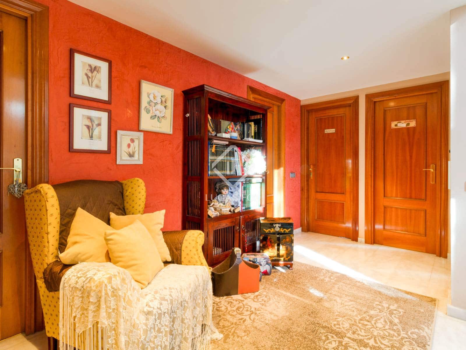 6 soveværelse Villa til salg i Tarragona by med swimmingpool garage - € 1.080.000 (Ref: 6380205)