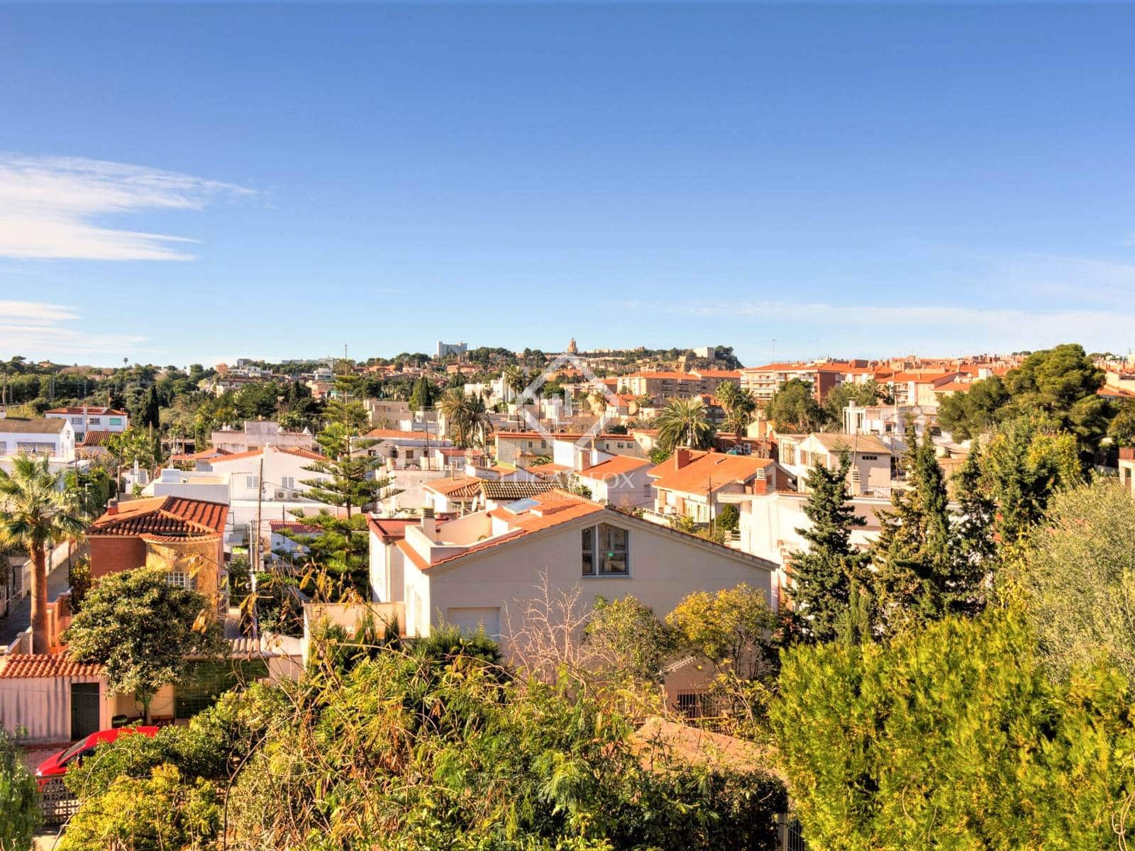 6 soveværelse Villa til salg i Tarragona by med swimmingpool garage - € 1.080.000 (Ref: 6380205)