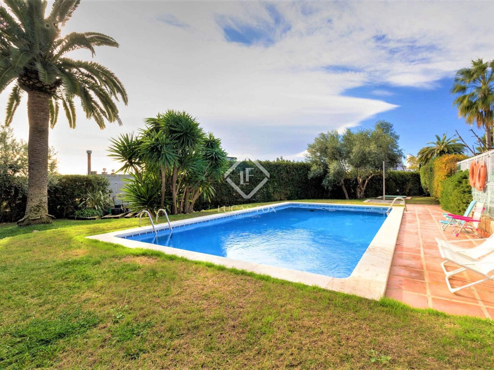6 soveværelse Villa til salg i Tarragona by med swimmingpool garage - € 1.080.000 (Ref: 6380205)