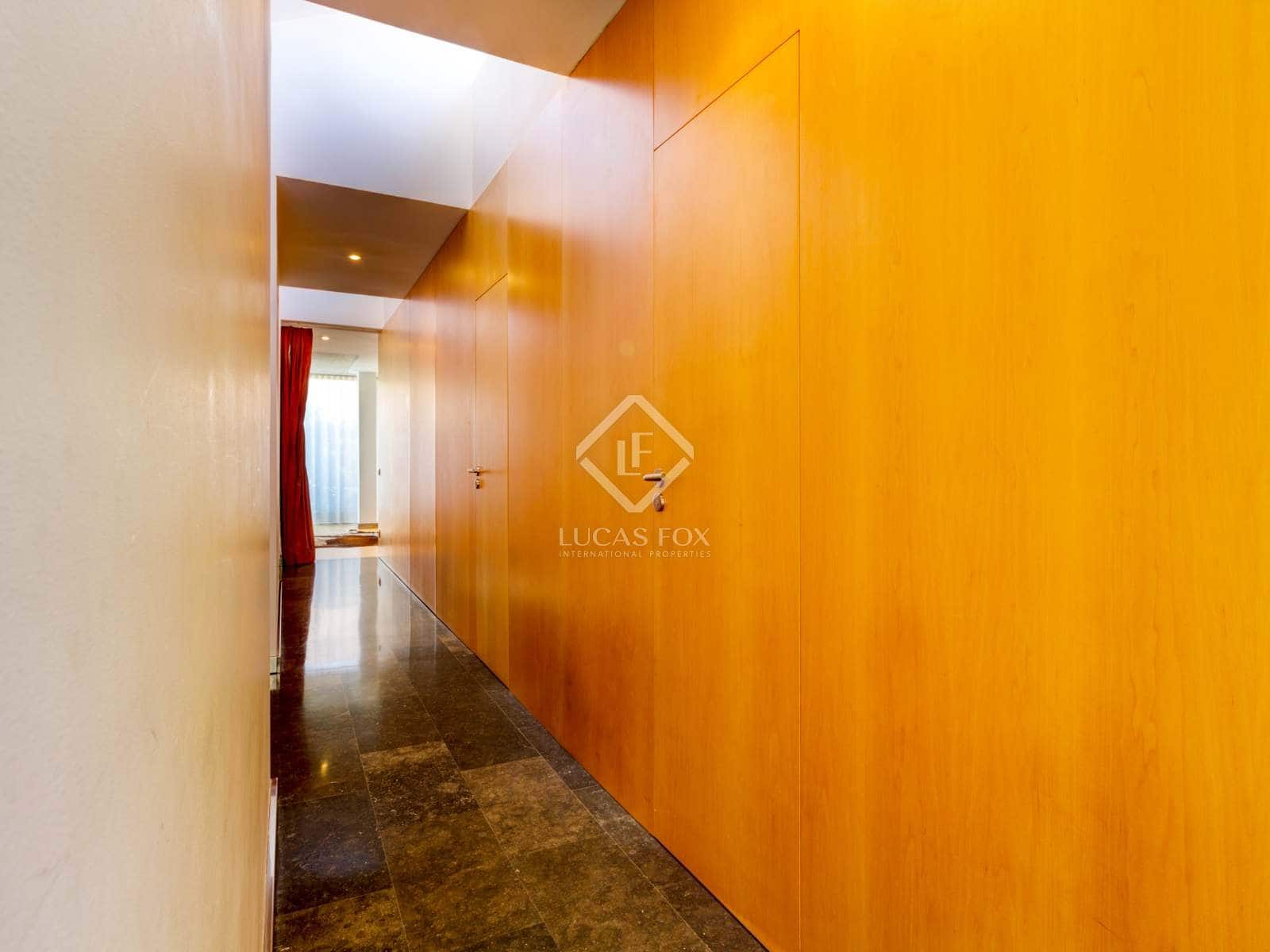 4 bedroom Villa for sale in Salou with pool - € 1,950,000 (Ref: 6380207)