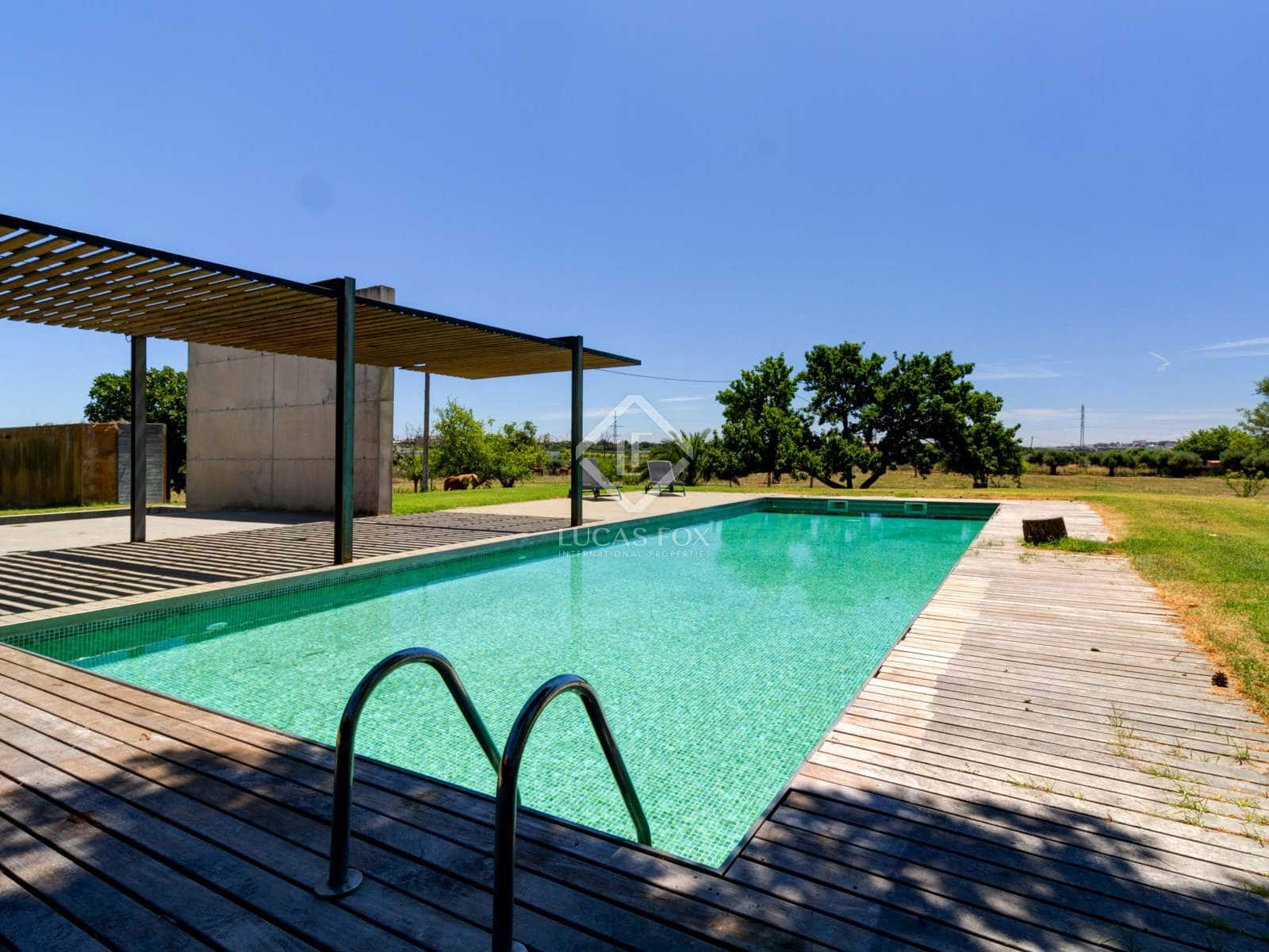 4 bedroom Villa for sale in Salou with pool - € 1,950,000 (Ref: 6380207)