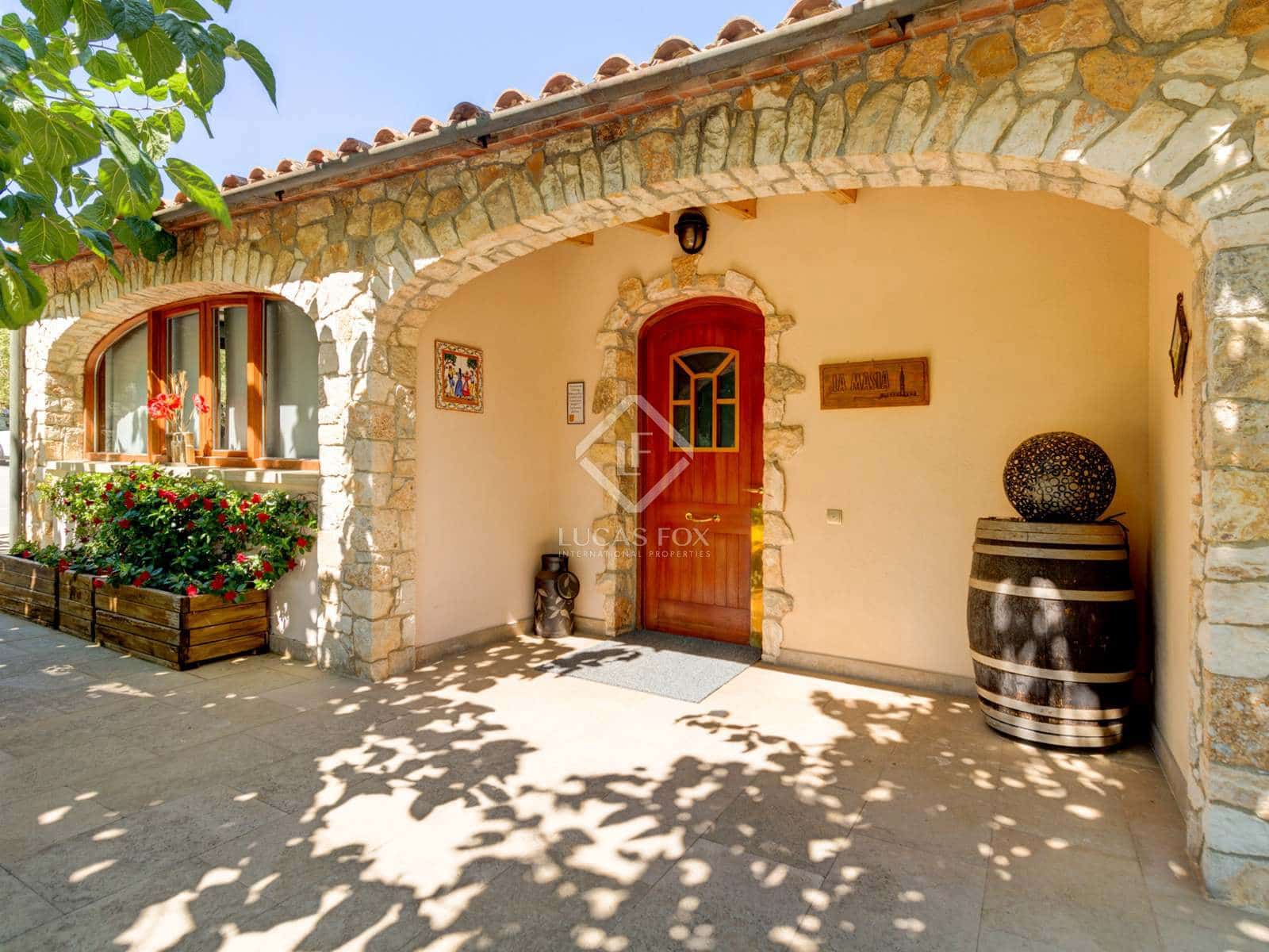 11 soveværelse Finca/Landehus til salg i Valls med swimmingpool garage - € 1.295.000 (Ref: 6389086)