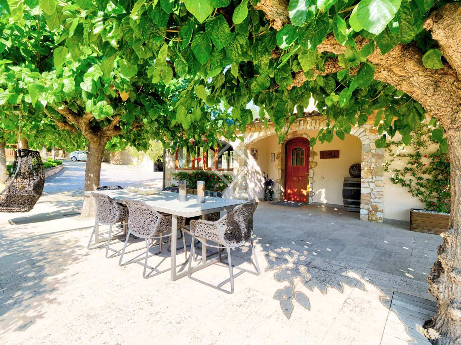 11 soveværelse Finca/Landehus til salg i Valls med swimmingpool garage - € 1.295.000 (Ref: 6389086)