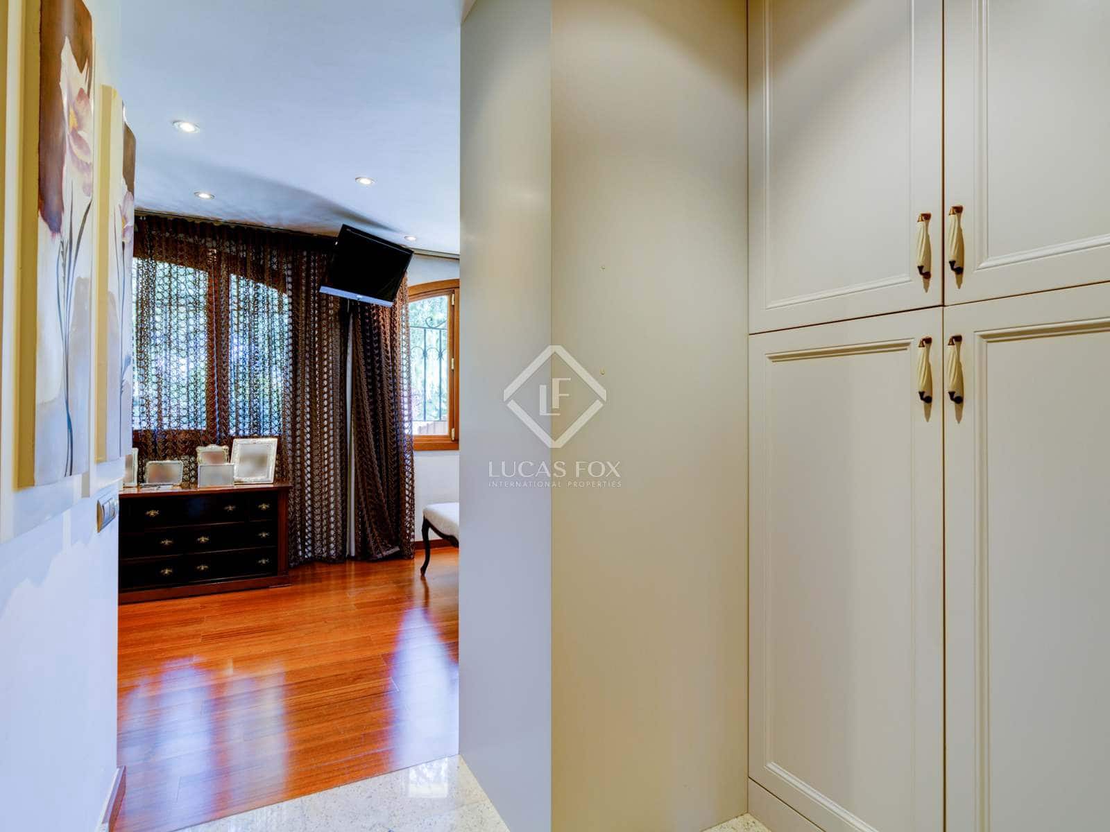 11 soveværelse Finca/Landehus til salg i Valls med swimmingpool garage - € 1.295.000 (Ref: 6389086)