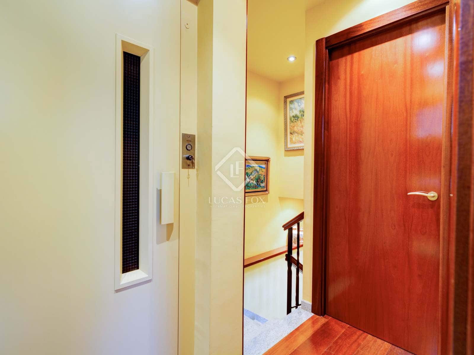 11 soveværelse Finca/Landehus til salg i Valls med swimmingpool garage - € 1.295.000 (Ref: 6389086)