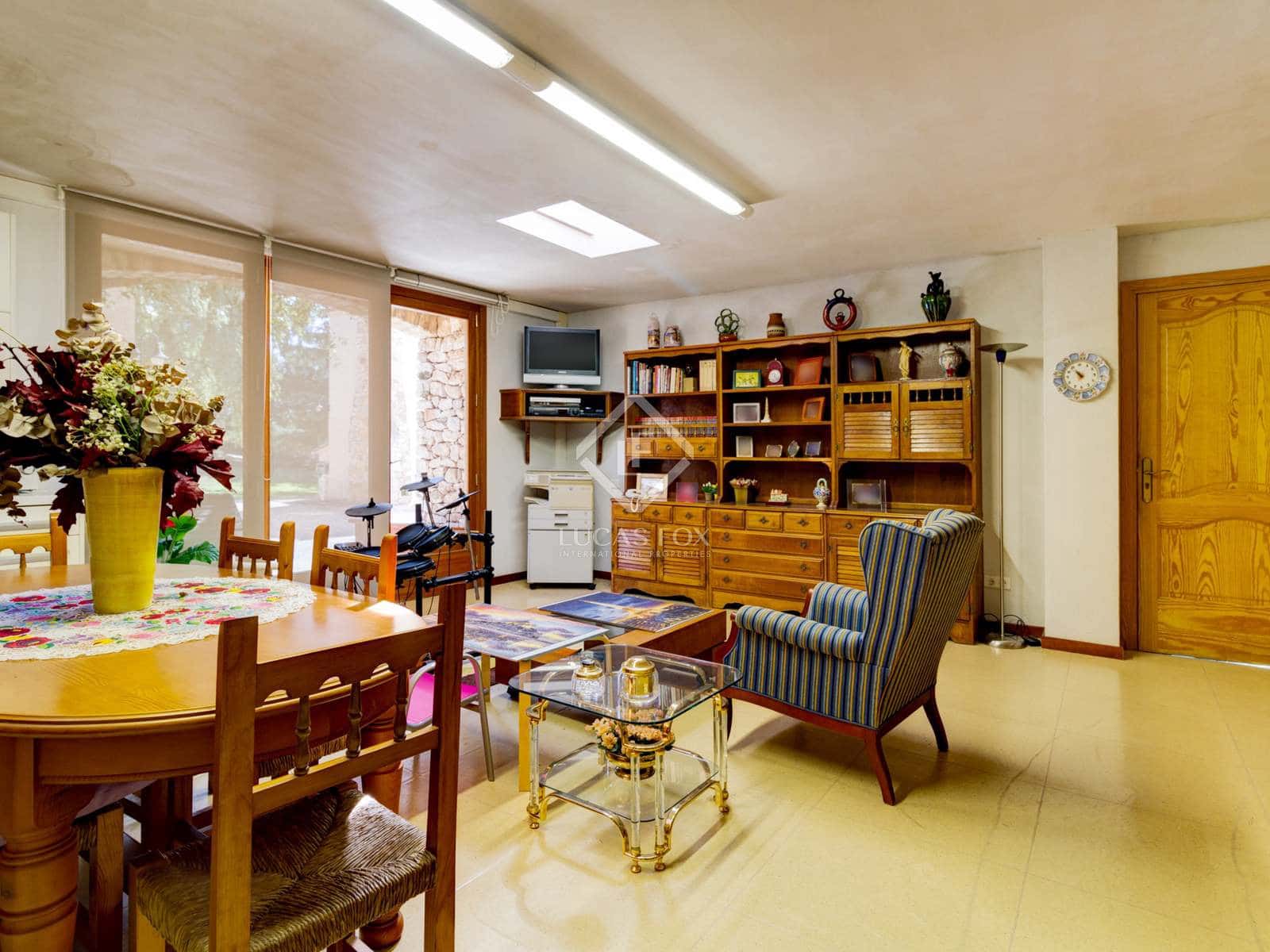 11 soveværelse Finca/Landehus til salg i Valls med swimmingpool garage - € 1.295.000 (Ref: 6389086)