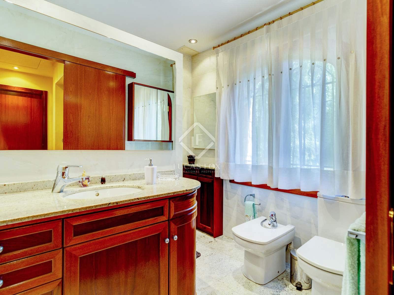 11 soveværelse Finca/Landehus til salg i Valls med swimmingpool garage - € 1.295.000 (Ref: 6389086)