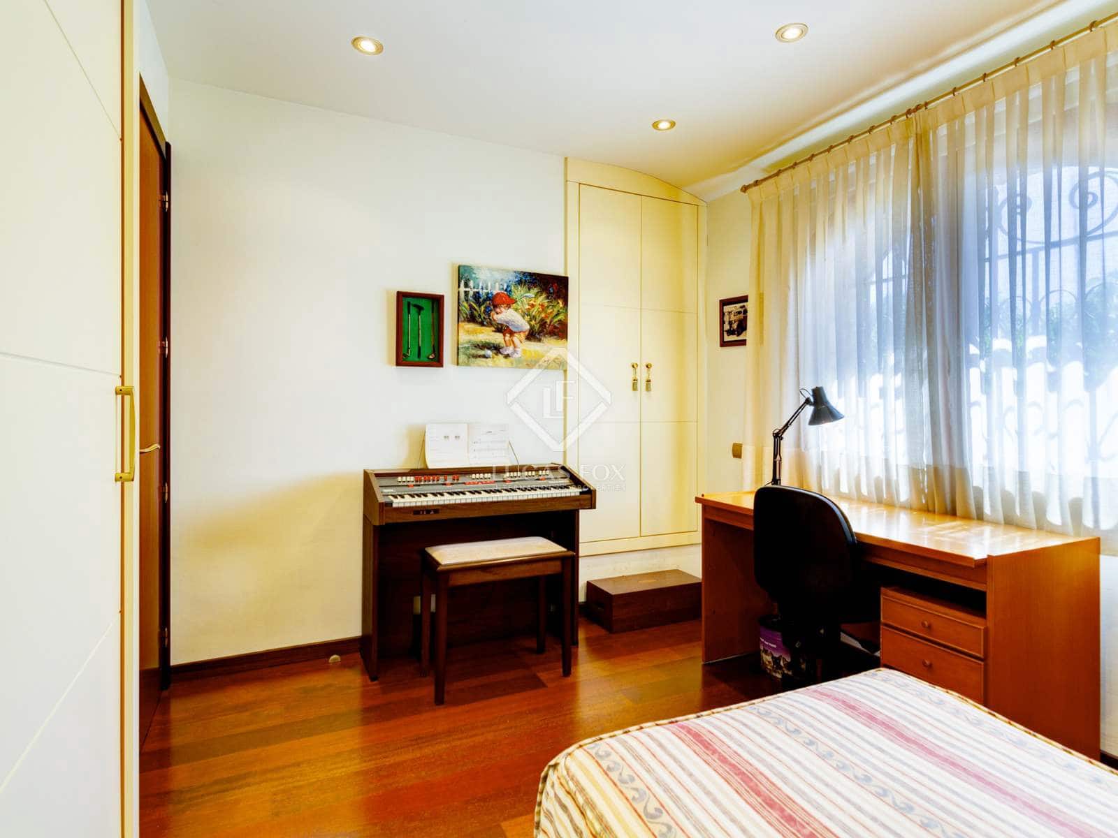 11 soveværelse Finca/Landehus til salg i Valls med swimmingpool garage - € 1.295.000 (Ref: 6389086)