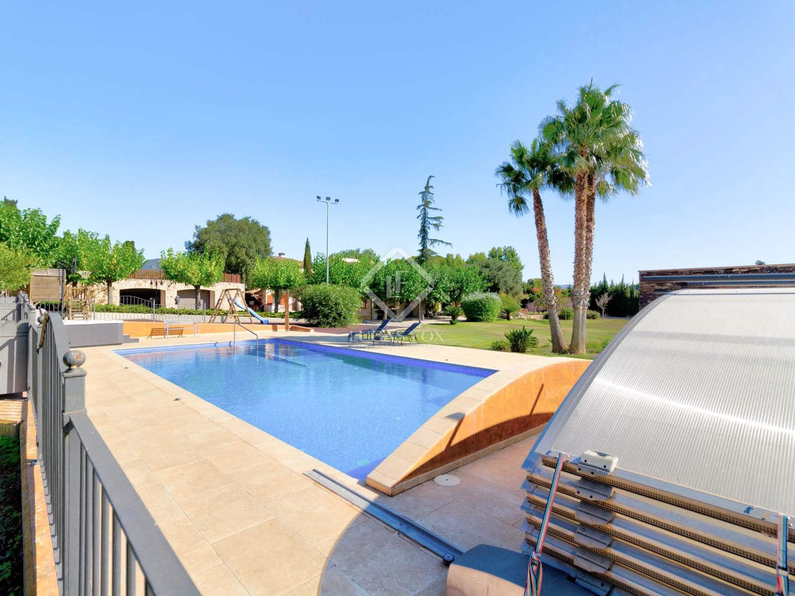 11 soveværelse Finca/Landehus til salg i Valls med swimmingpool garage - € 1.295.000 (Ref: 6389086)