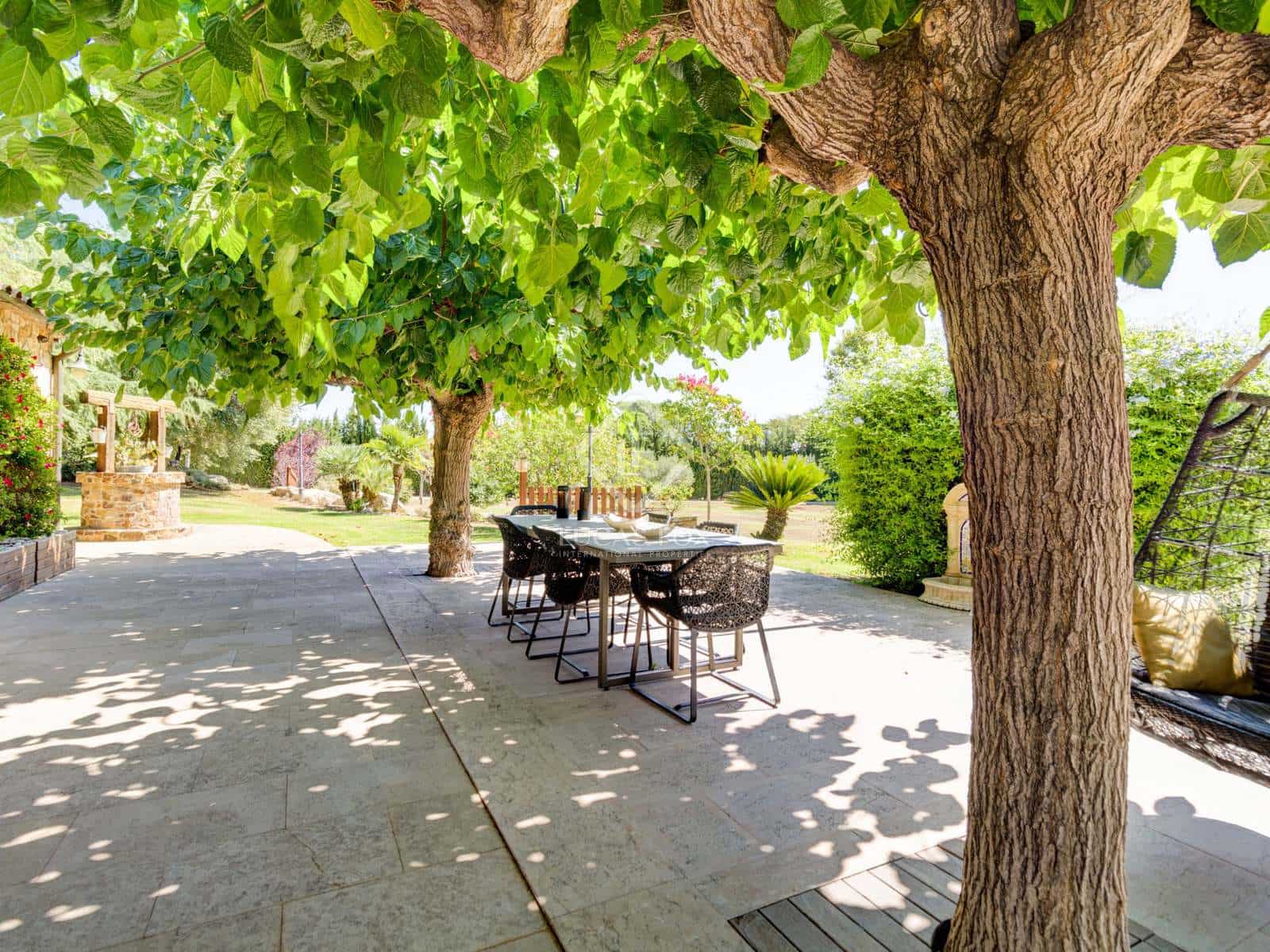 11 soveværelse Finca/Landehus til salg i Valls med swimmingpool garage - € 1.295.000 (Ref: 6389086)