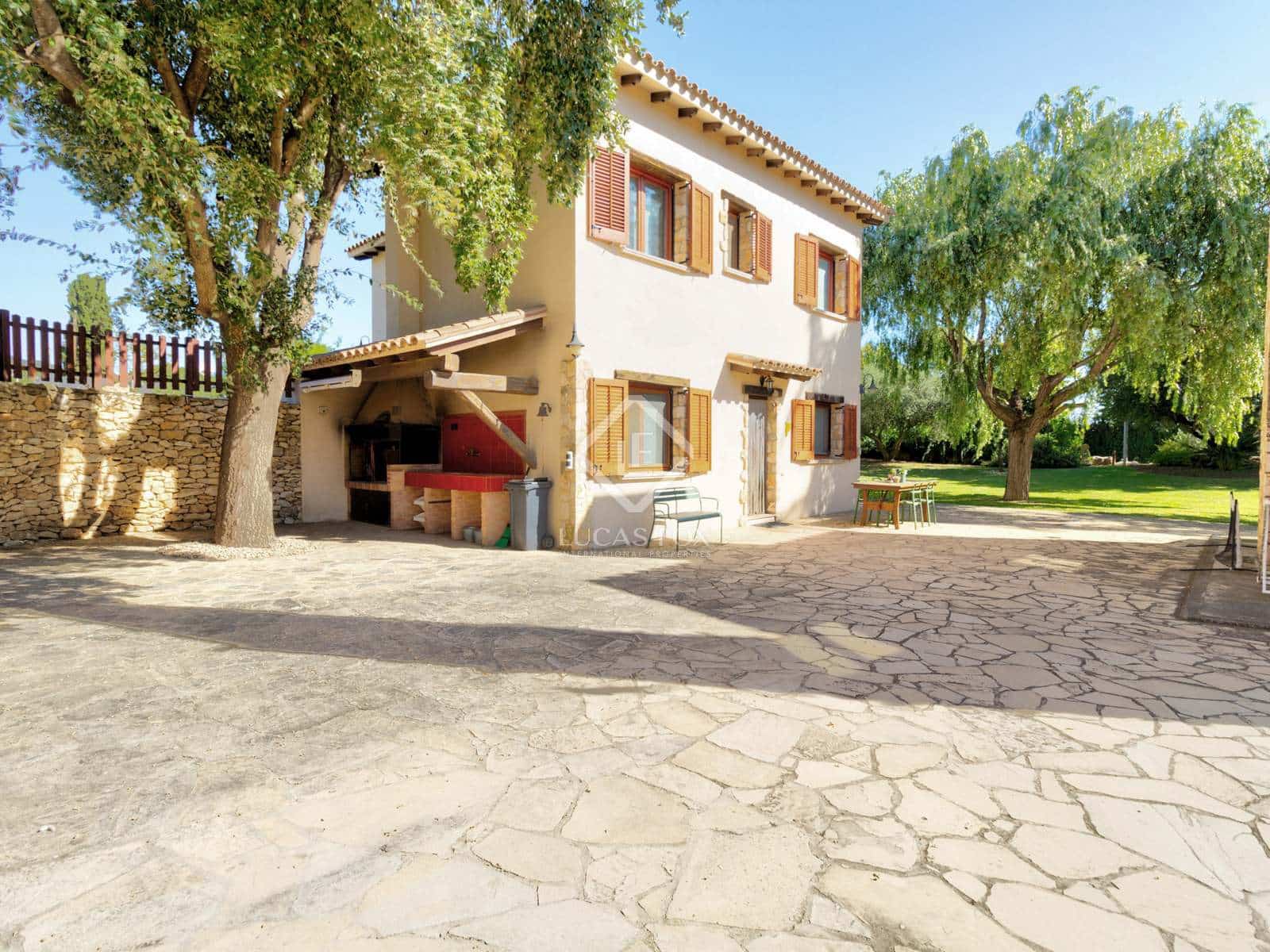 11 soveværelse Finca/Landehus til salg i Valls med swimmingpool garage - € 1.295.000 (Ref: 6389086)