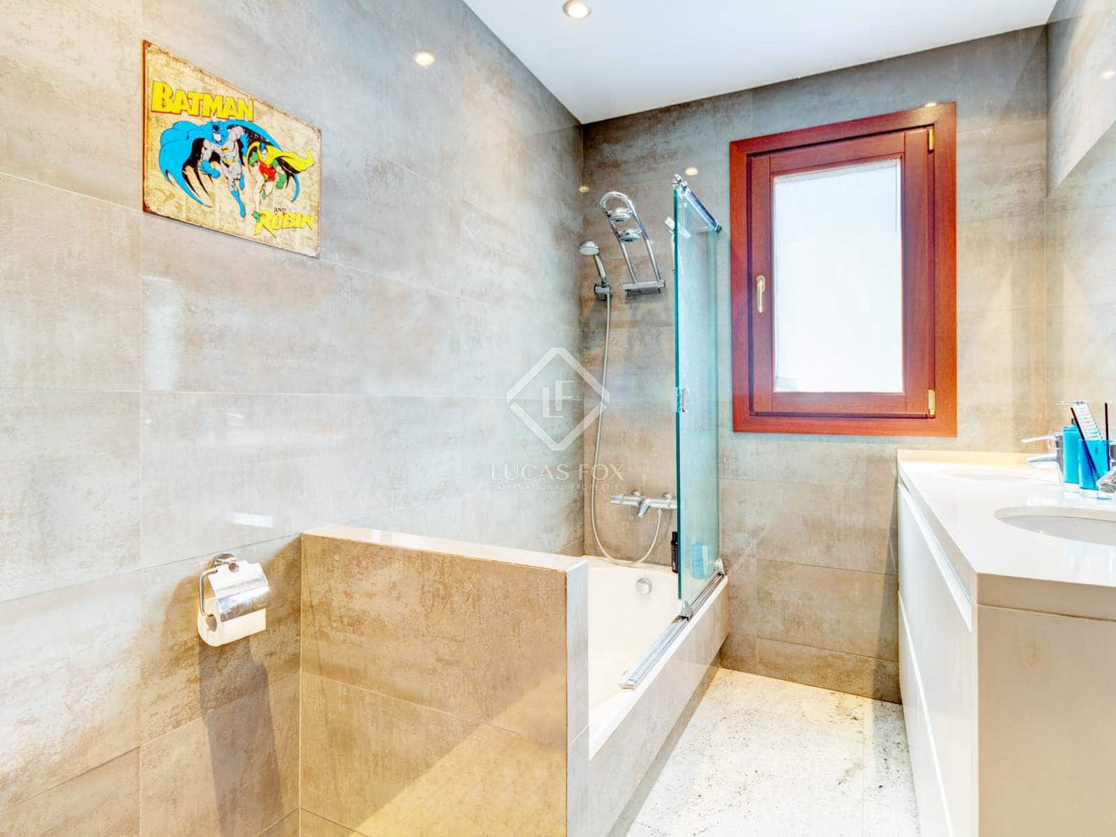 11 soveværelse Finca/Landehus til salg i Valls med swimmingpool garage - € 1.295.000 (Ref: 6389086)