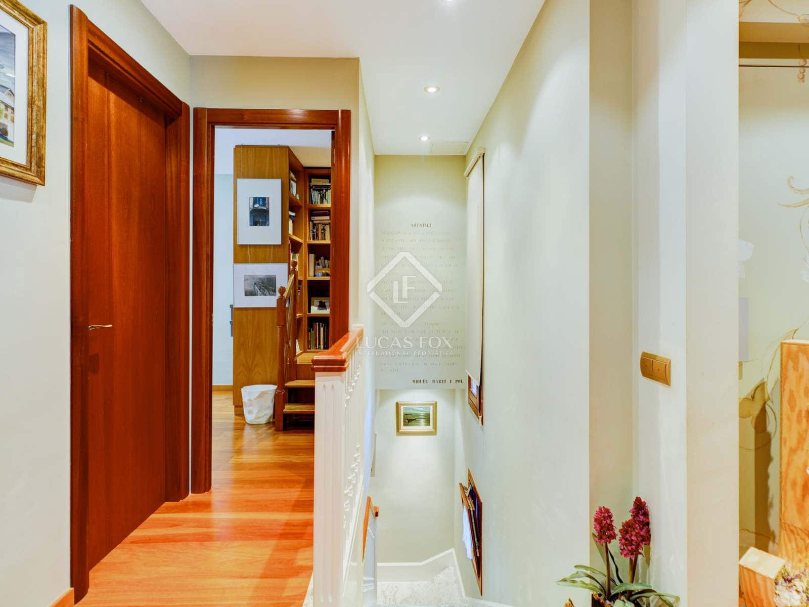 11 soveværelse Finca/Landehus til salg i Valls med swimmingpool garage - € 1.295.000 (Ref: 6389086)