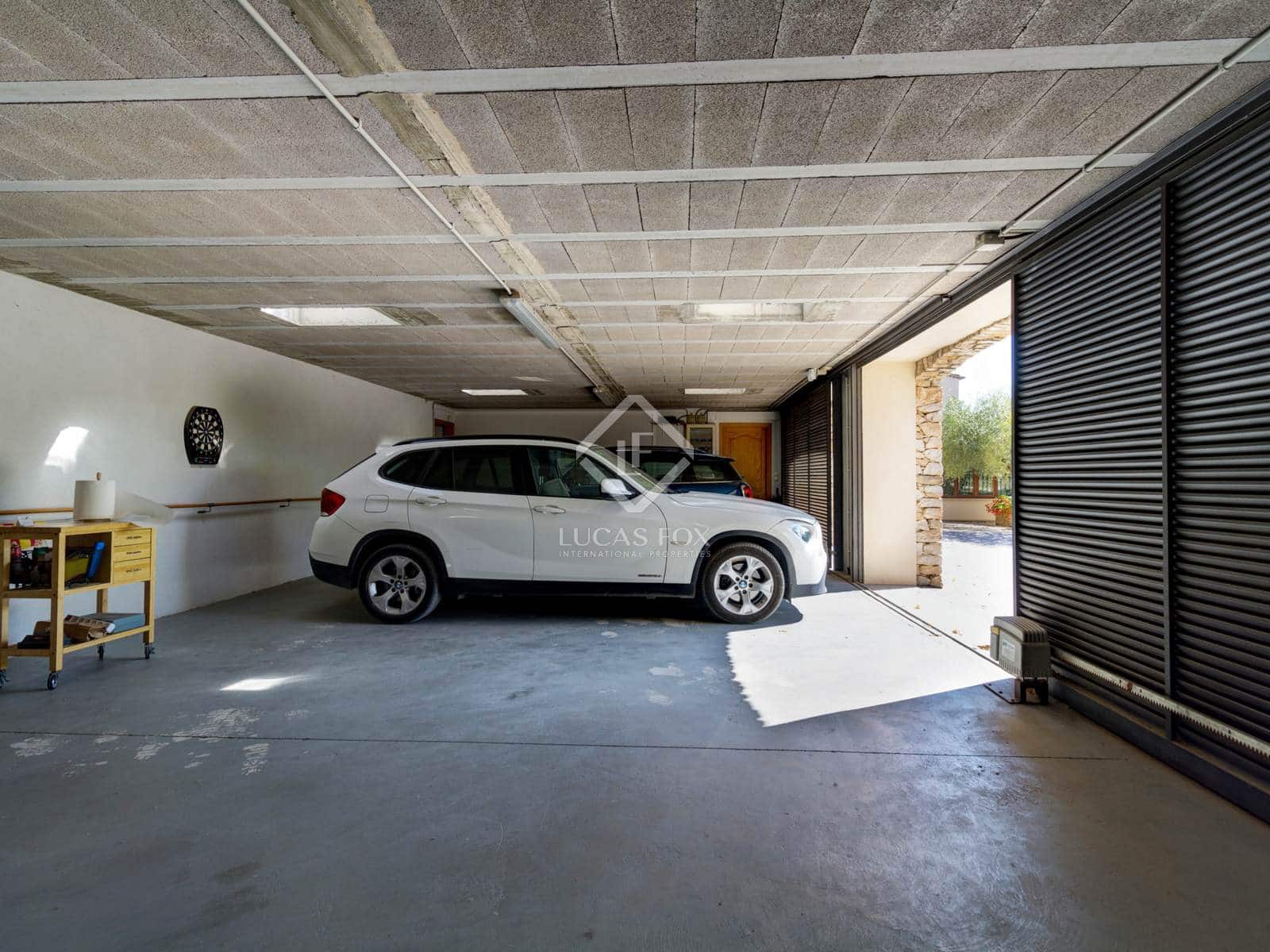 11 soveværelse Finca/Landehus til salg i Valls med swimmingpool garage - € 1.295.000 (Ref: 6389086)