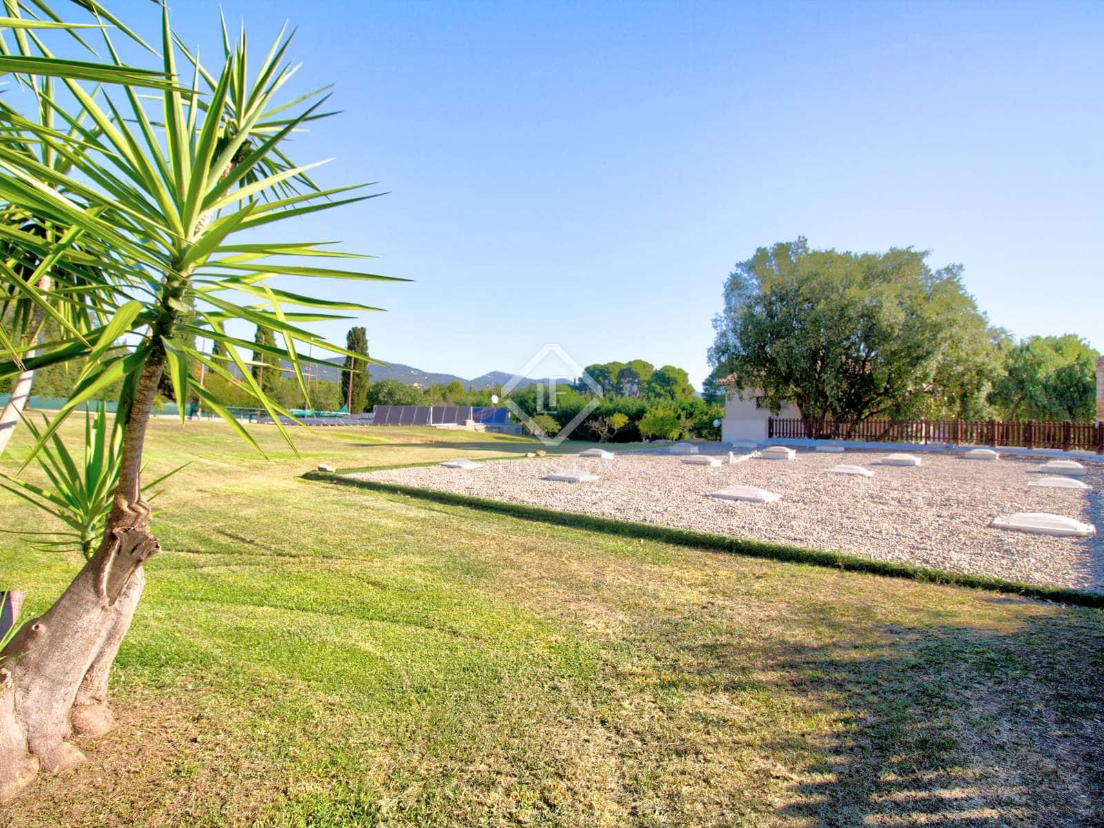 11 soveværelse Finca/Landehus til salg i Valls med swimmingpool garage - € 1.295.000 (Ref: 6389086)