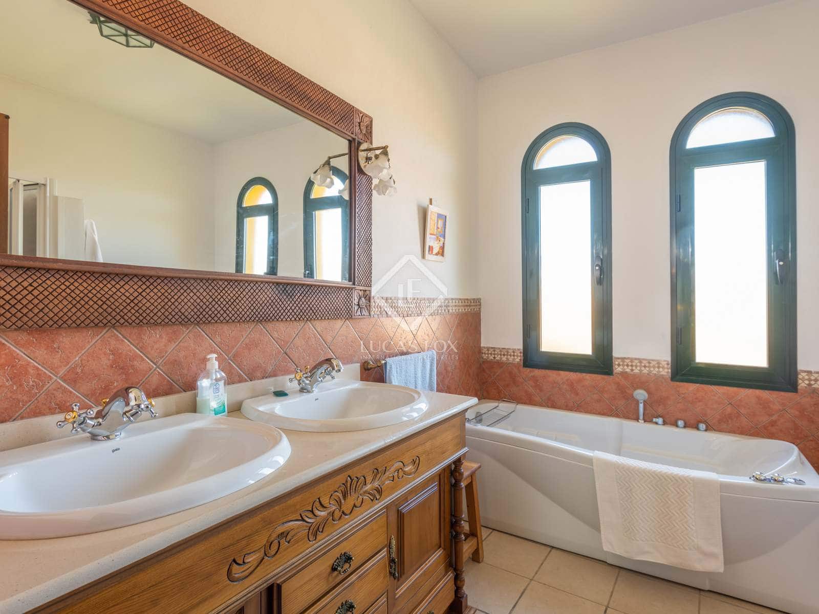 4 sovrum Finca/Hus på landet till salu i Archidona med pool garage - 890 000 € (Ref: 6433159)