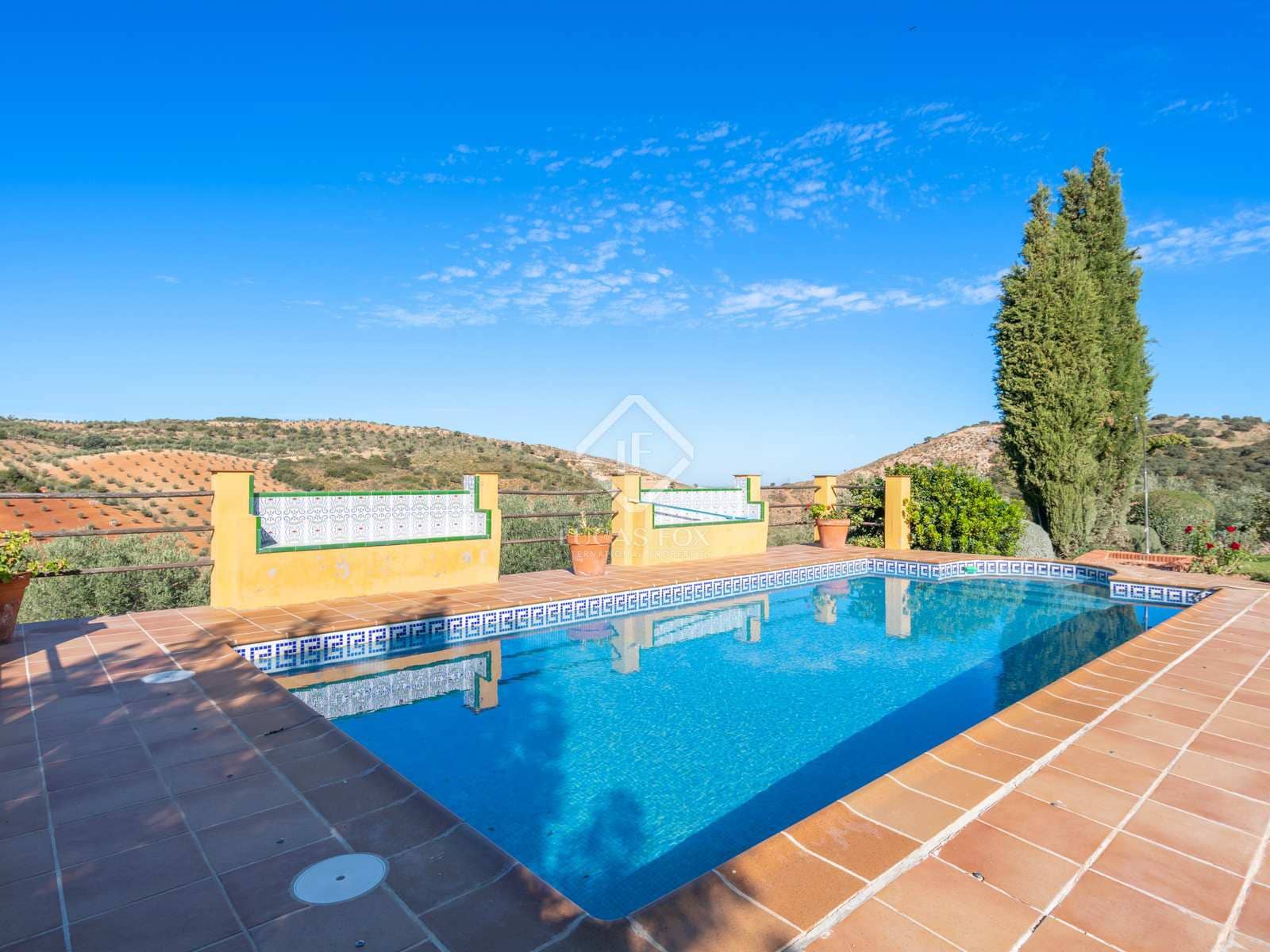 4 sovrum Finca/Hus på landet till salu i Archidona med pool garage - 890 000 € (Ref: 6433159)