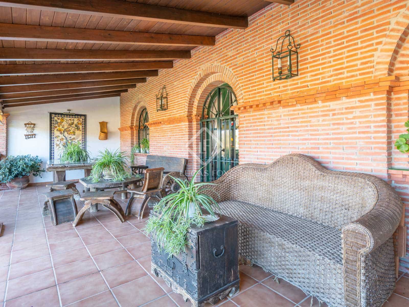 4 sovrum Finca/Hus på landet till salu i Archidona med pool garage - 890 000 € (Ref: 6433159)