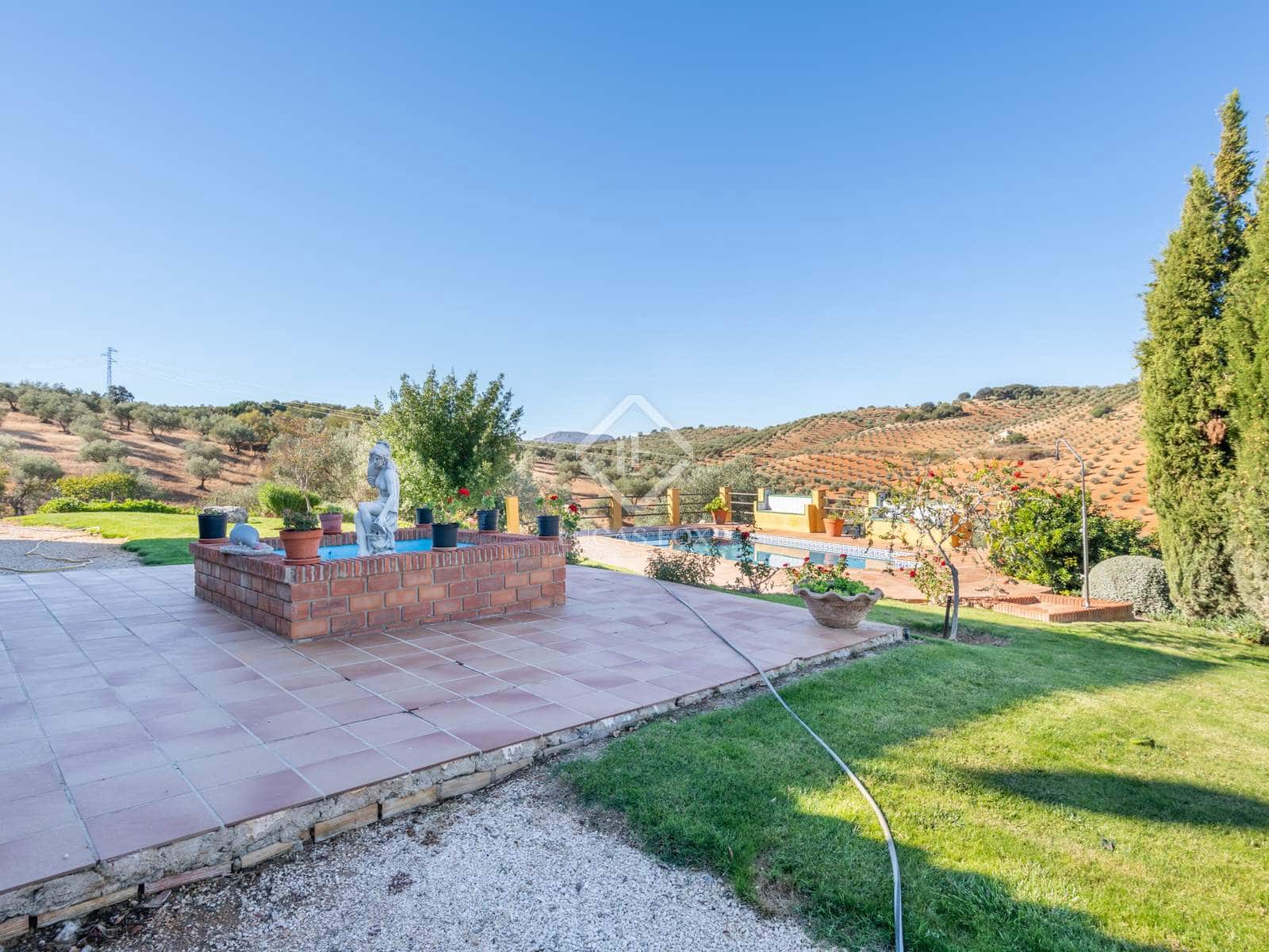 4 sovrum Finca/Hus på landet till salu i Archidona med pool garage - 890 000 € (Ref: 6433159)