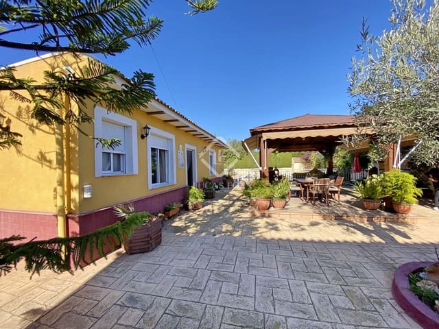 5 chambre Villa/Maison à vendre à San Vicente / Sant Vicent del Raspeig avec piscine garage - 790 000 € (Ref: 6507183)