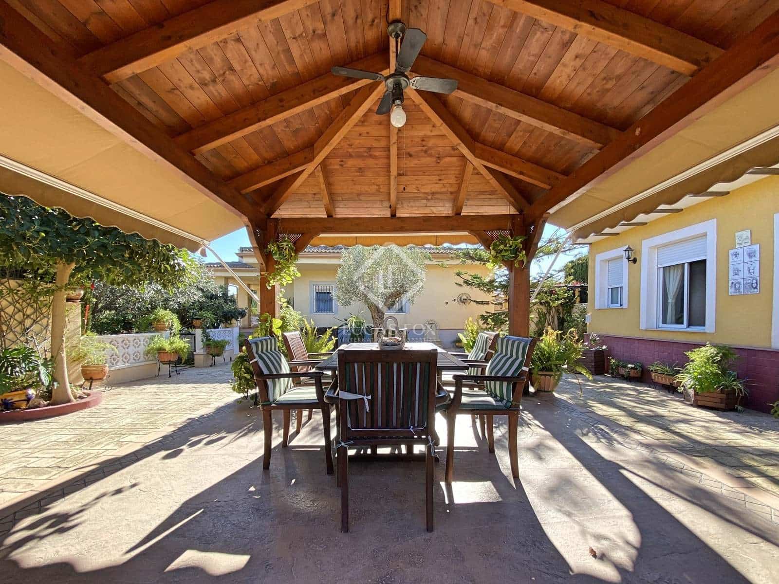 5 soveværelse Villa til salg i San Vicente / Sant Vicent del Raspeig med swimmingpool garage - € 790.000 (Ref: 6507183)