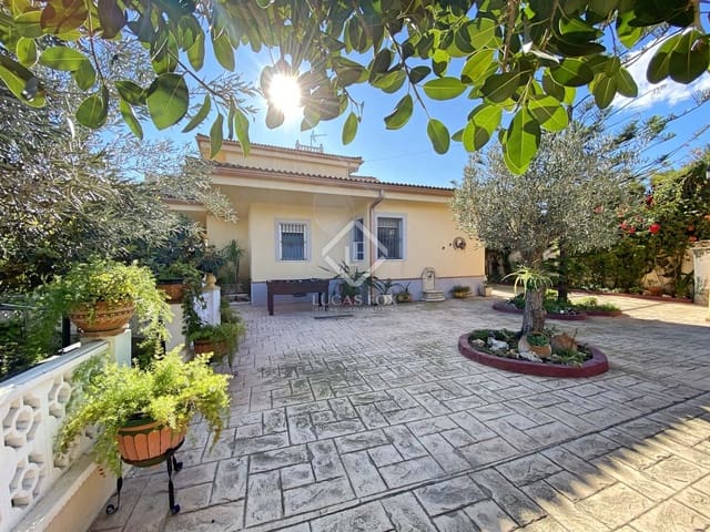 5 chambre Villa/Maison à vendre à San Vicente / Sant Vicent del Raspeig avec piscine garage - 790 000 € (Ref: 6507183)