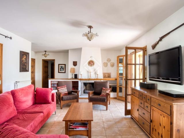 4 soveværelse Villa til salg i Calonge i Sant Antoni med swimmingpool garage - € 630.000 (Ref: 6509057)