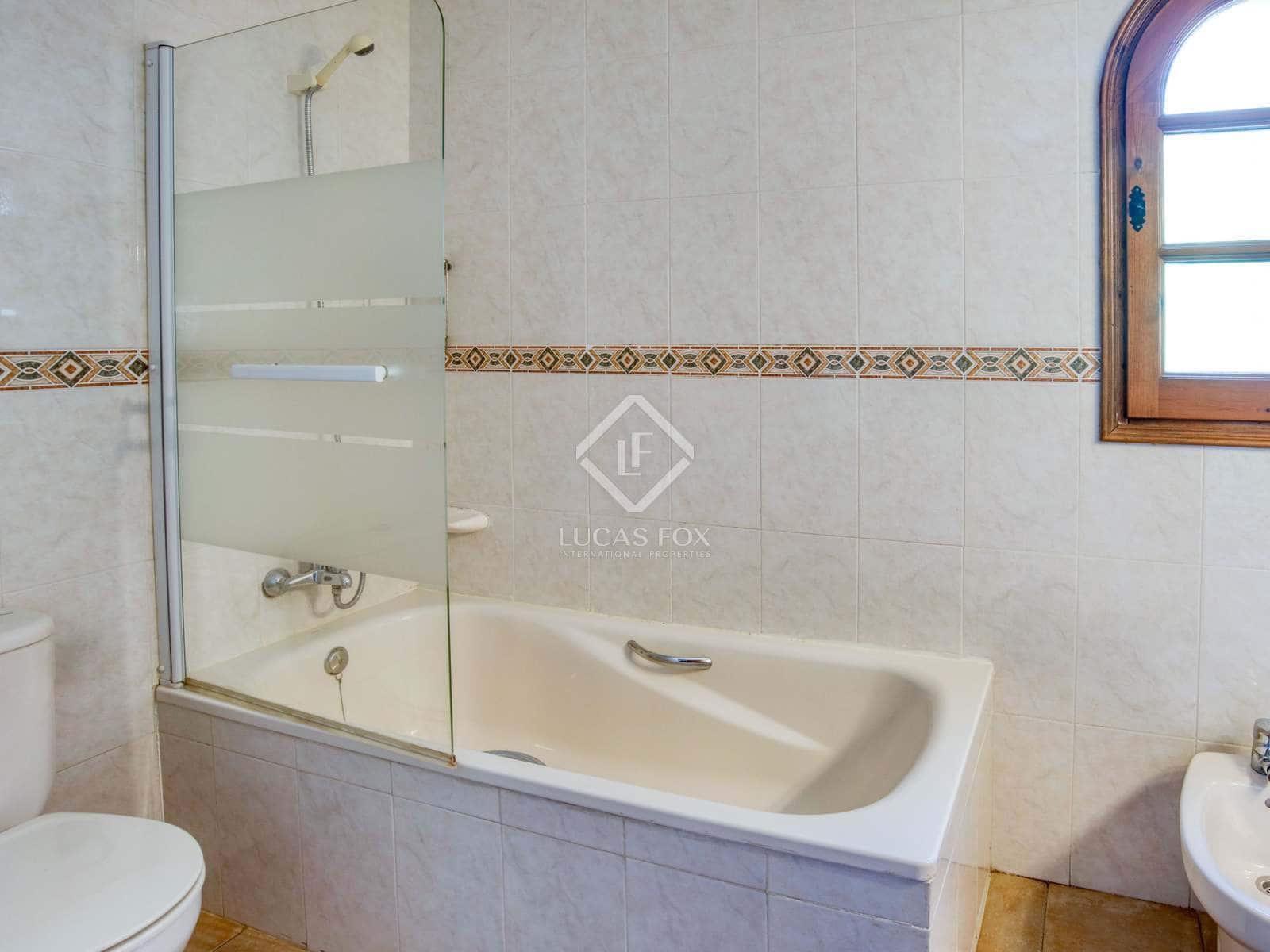 4 chambre Villa/Maison à vendre à Calonge i Sant Antoni avec piscine garage - 630 000 € (Ref: 6509057)