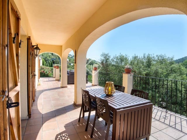 4 soveværelse Villa til salg i Calonge i Sant Antoni med swimmingpool garage - € 630.000 (Ref: 6509057)