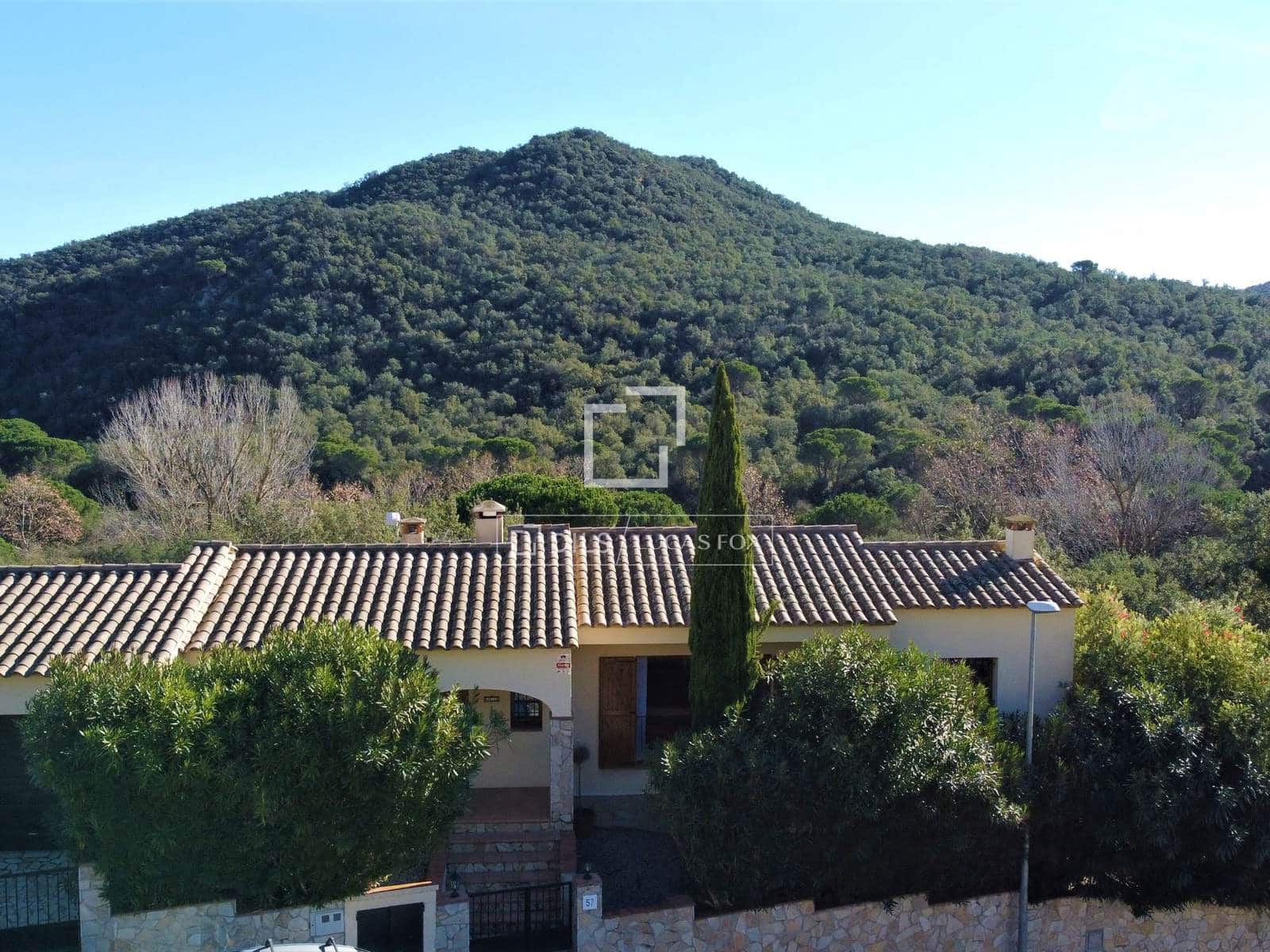 4 chambre Villa/Maison à vendre à Calonge i Sant Antoni avec piscine garage - 630 000 € (Ref: 6509057)