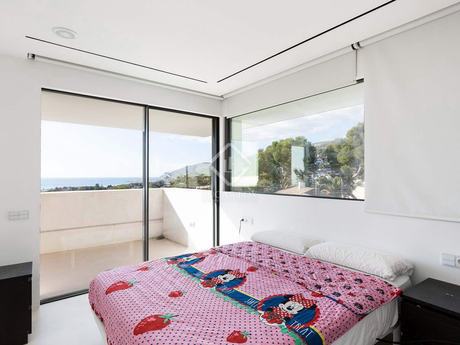 6 soverom Villa til salgs i Castelldefels med svømmebasseng garasje - € 3 600 000 (Ref: 6586055)