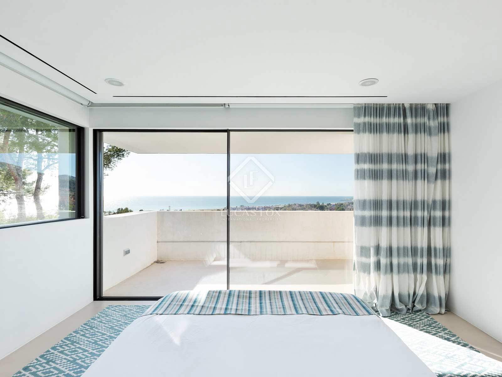 6 soverom Villa til salgs i Castelldefels med svømmebasseng garasje - € 3 600 000 (Ref: 6586055)