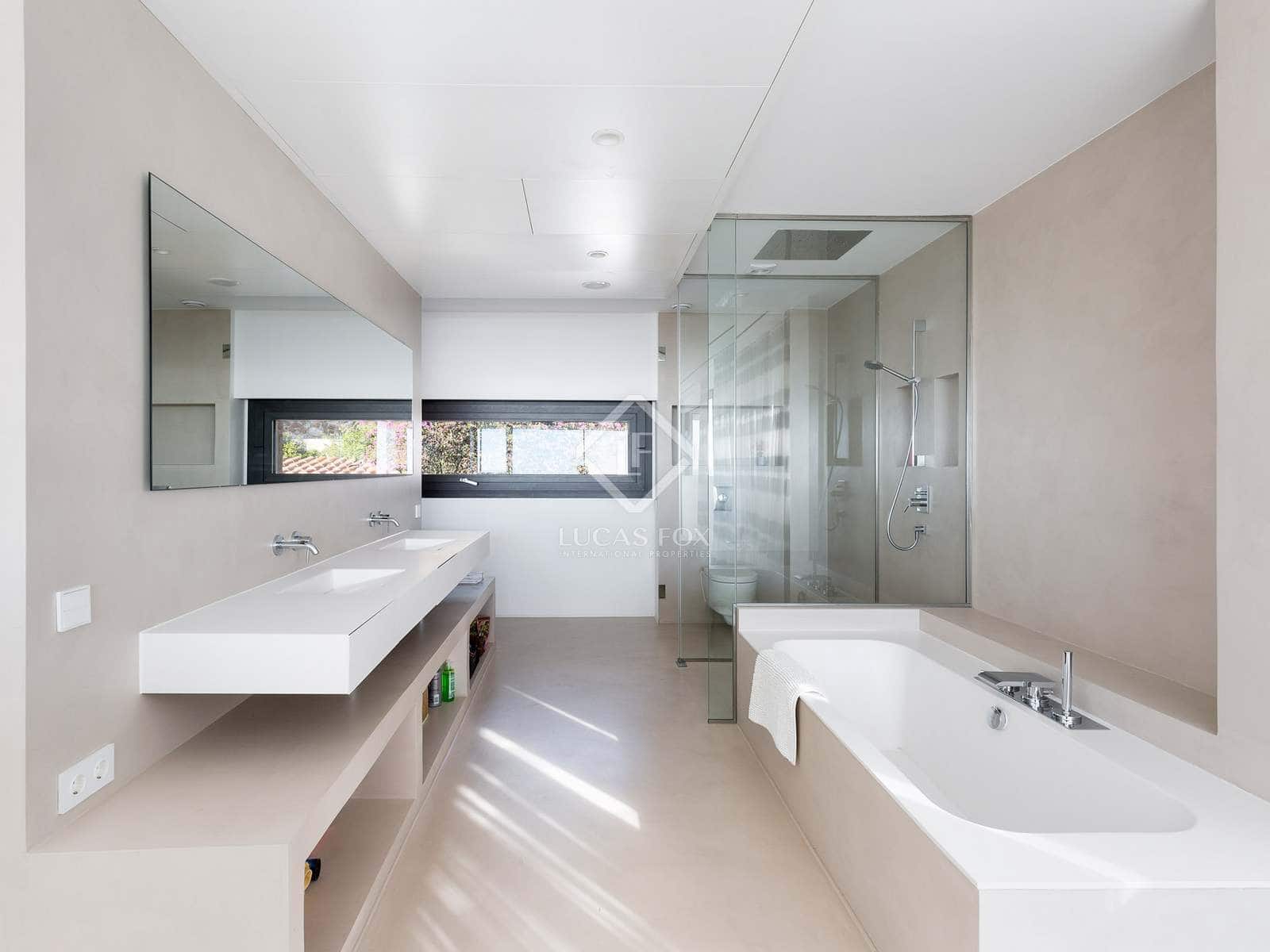 6 soverom Villa til salgs i Castelldefels med svømmebasseng garasje - € 3 600 000 (Ref: 6586055)