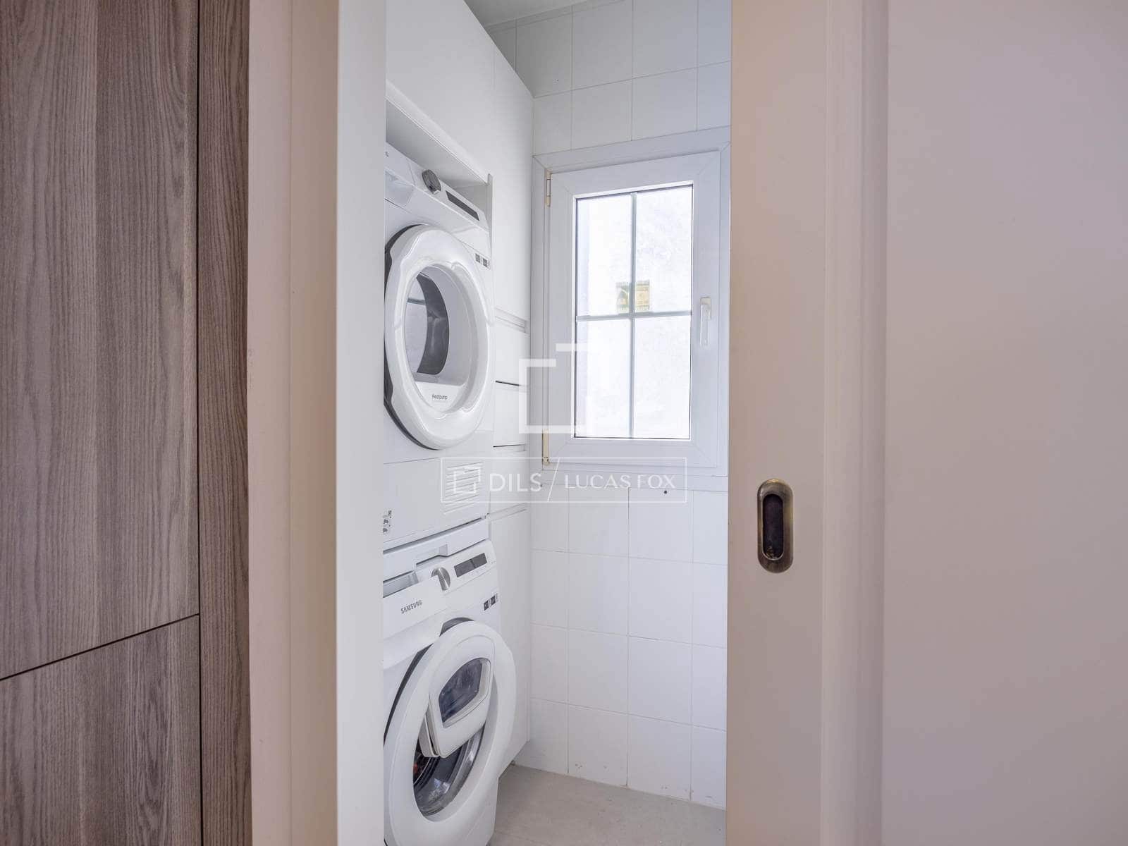 4 sovrum Villa till salu i La Canada med pool garage - 730 000 € (Ref: 6586067)