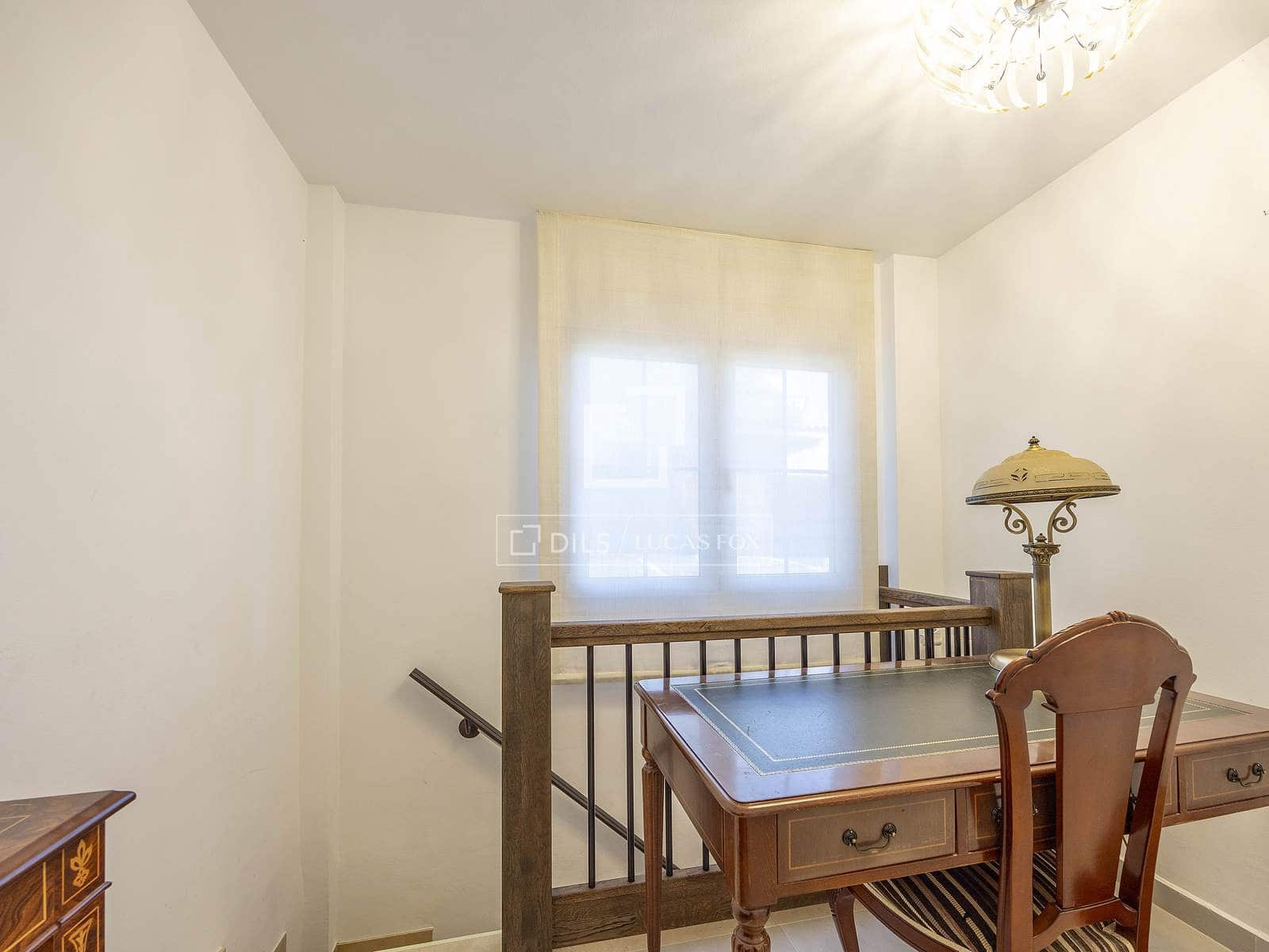 4 sovrum Villa till salu i La Canada med pool garage - 730 000 € (Ref: 6586067)