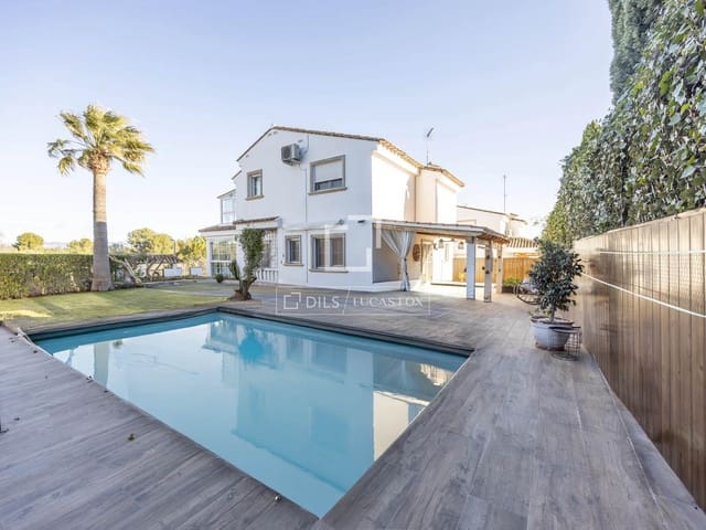 4 sypialnia Willa na sprzedaż w La Cañada, Paterna z basenem garażem - 730 000 € (Ref: 6586067)
