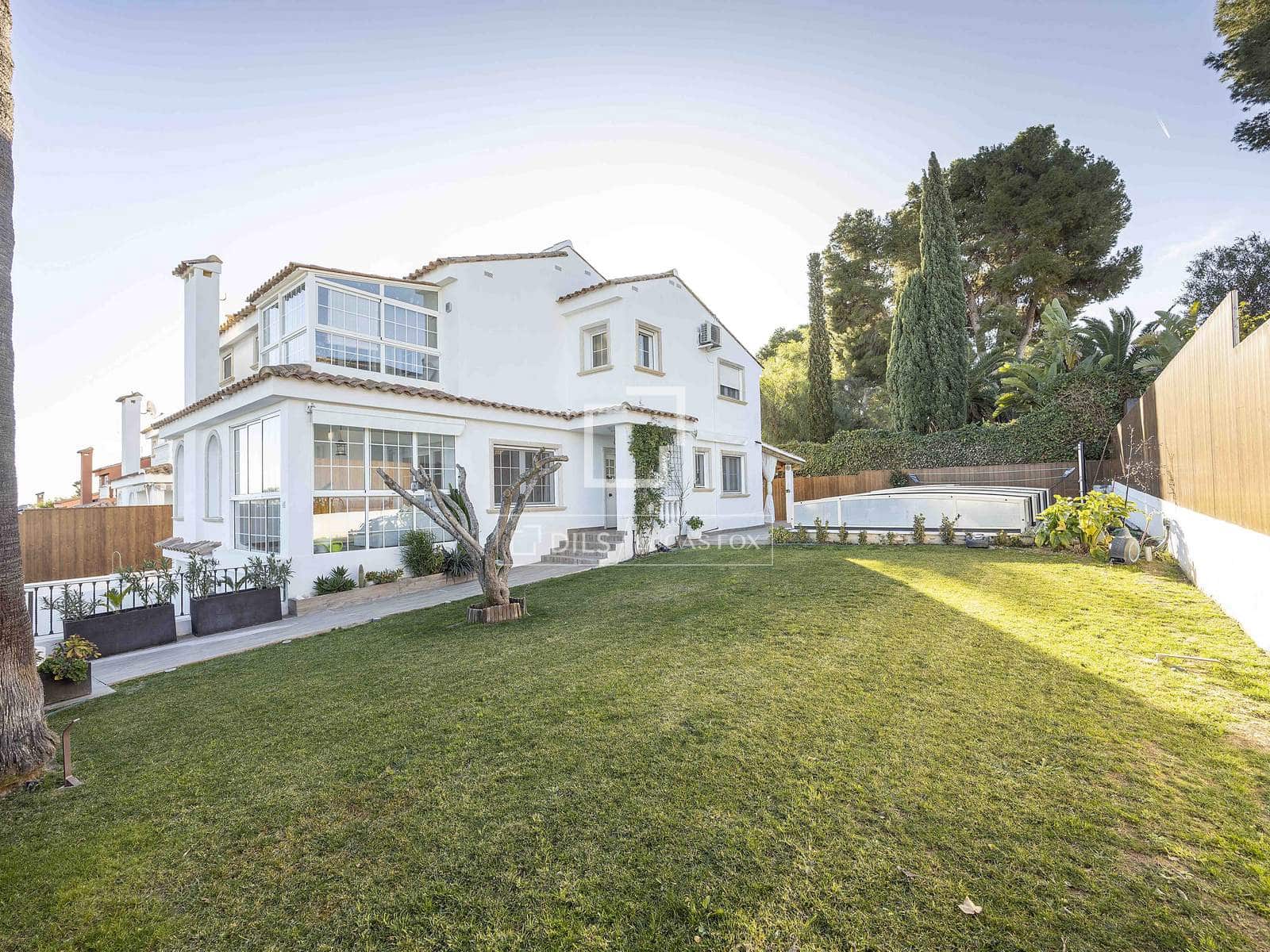 4 sovrum Villa till salu i La Canada med pool garage - 730 000 € (Ref: 6586067)