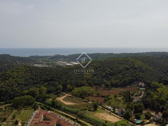 5 slaapkamer Villa te koop in Sant Cebrià de Vallalta met garage - € 1.000.000 (Ref: 6588340)