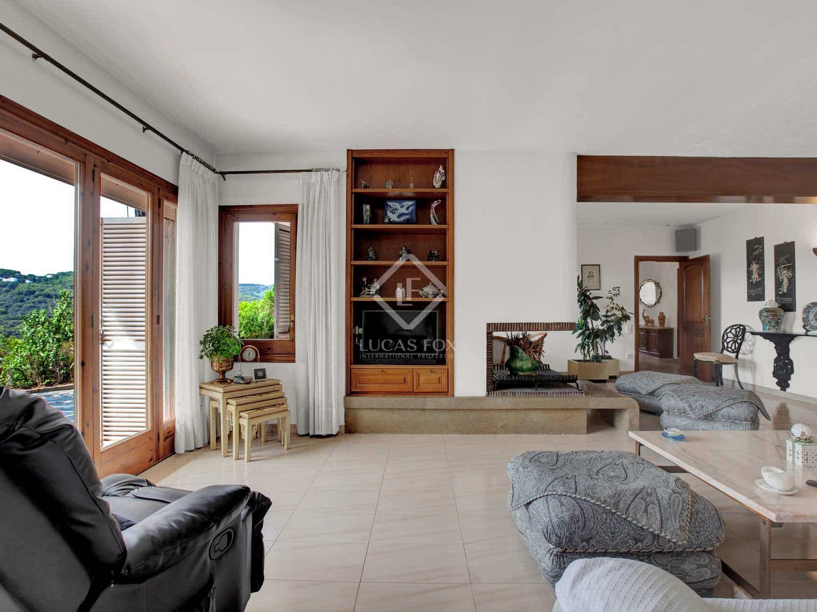 5 slaapkamer Villa te koop in Sant Cebria de Vallalta met garage - € 1.000.000 (Ref: 6588340)